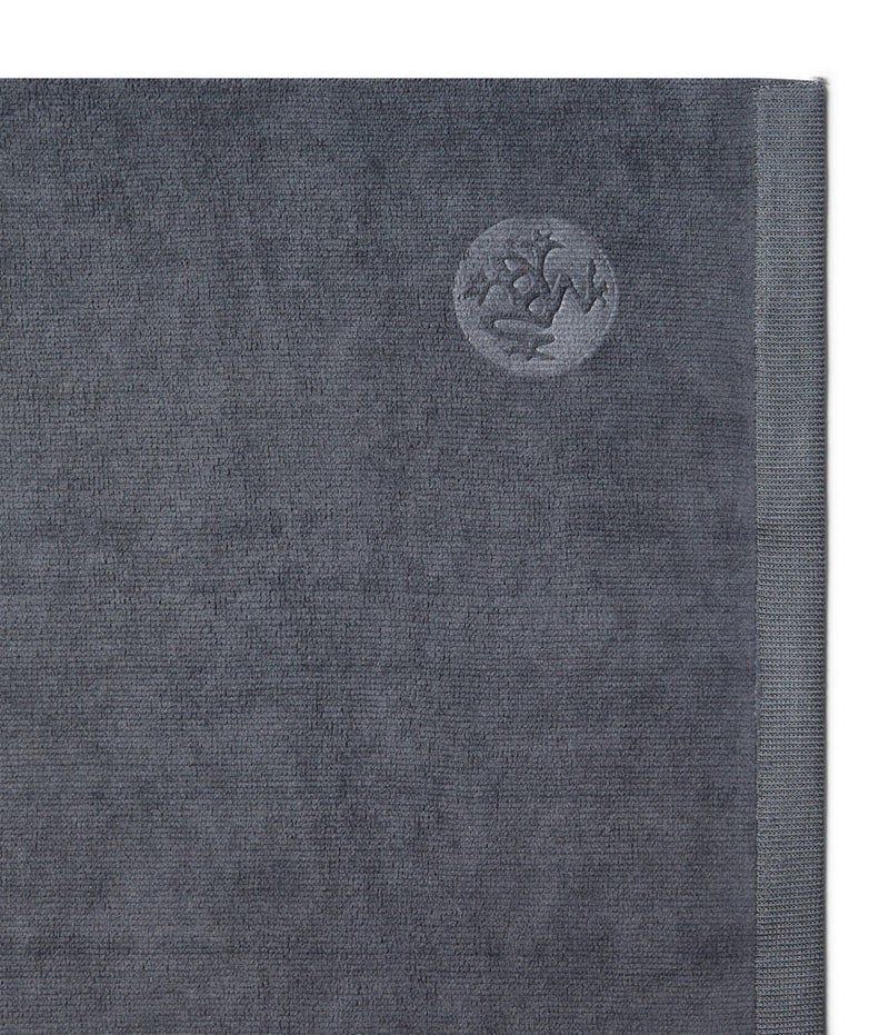 eQua Hot Hand Towel 16
