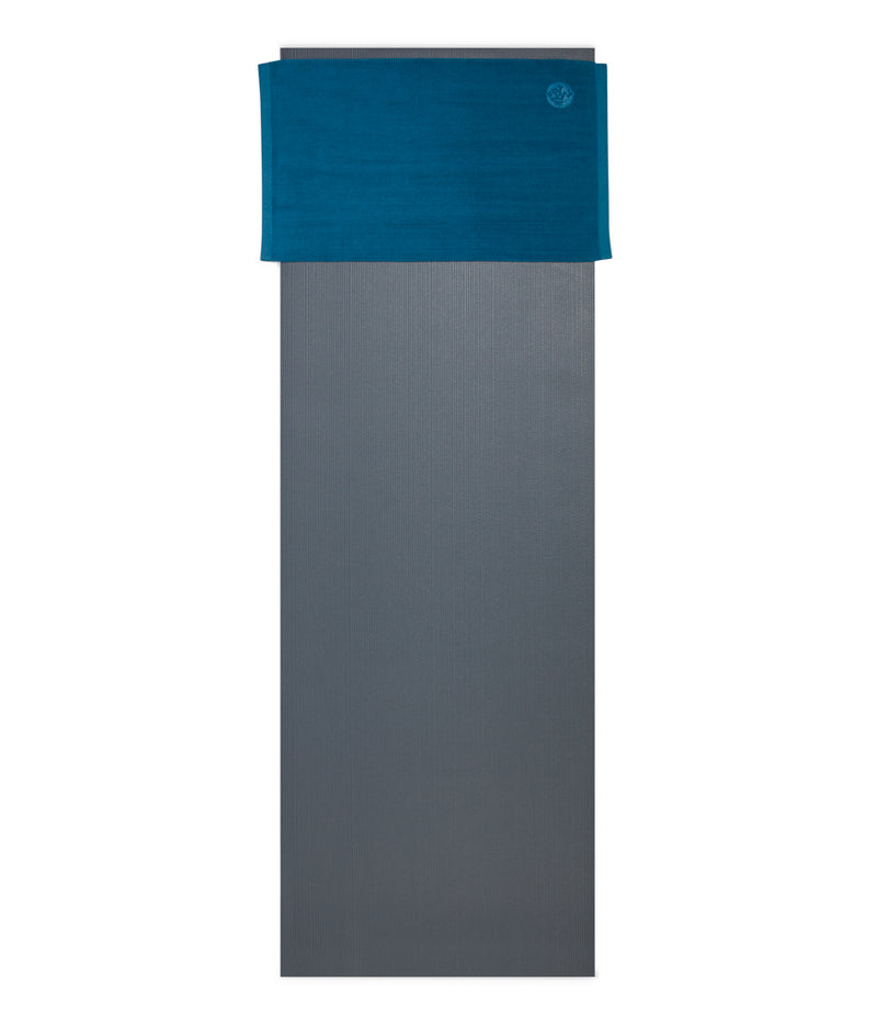 eQua Hot Hand Towel 16