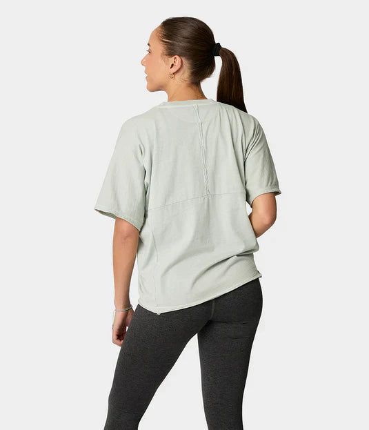 W Connection Tee